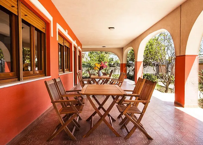 Torre Ulisse Bed and breakfast *