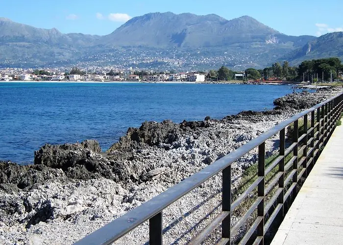 Frühstückspension Torre Ulisse Carini